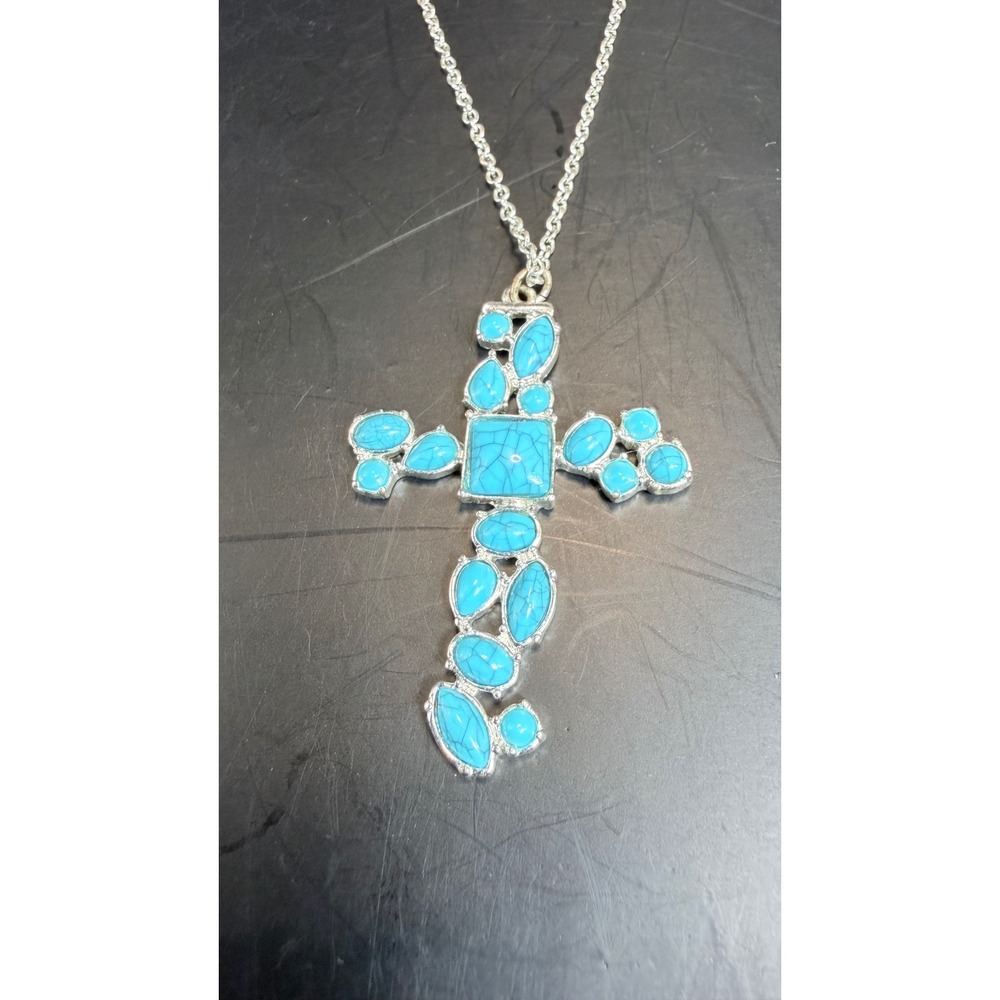 Faux Turquoise Cross Pendant Necklace Silver‎ Tone Southwestern Boho Jewelry